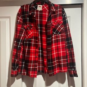 Levi’s men’s flannel button down shirt size L.
